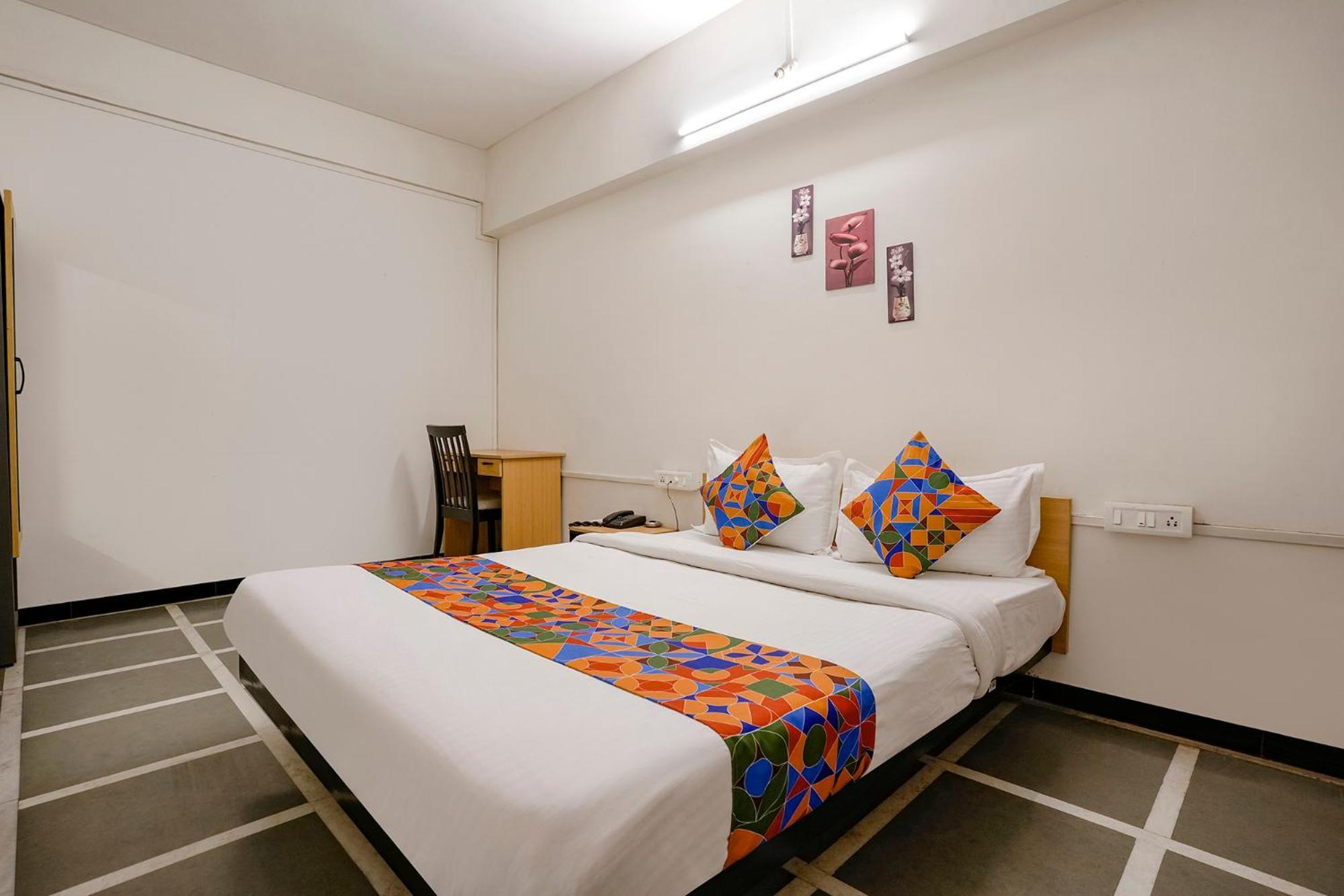 Fabhotel Saubhagya Inn Nashik Exterior photo